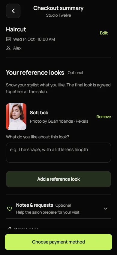 Reference look and customer note in the booking flow