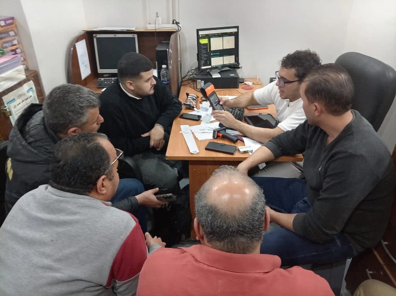 Working through field devices and the operation together.